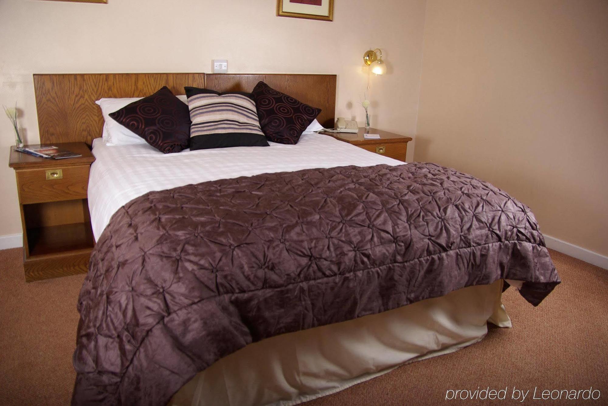 Beaufort Park Hotel Mold Zimmer foto